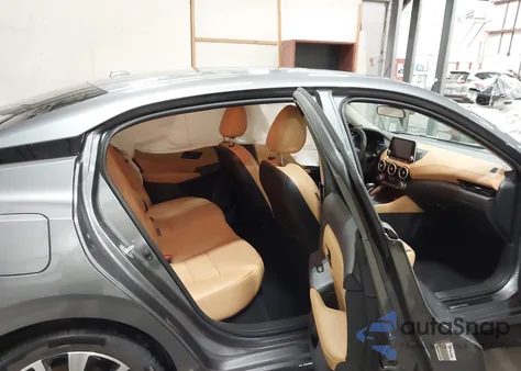 2025 Nissan Sentra Sv из США, поврежденный, VIN 3N1AB8CV2SY203133